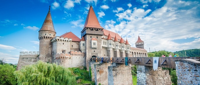 10 castles to stay in Europe