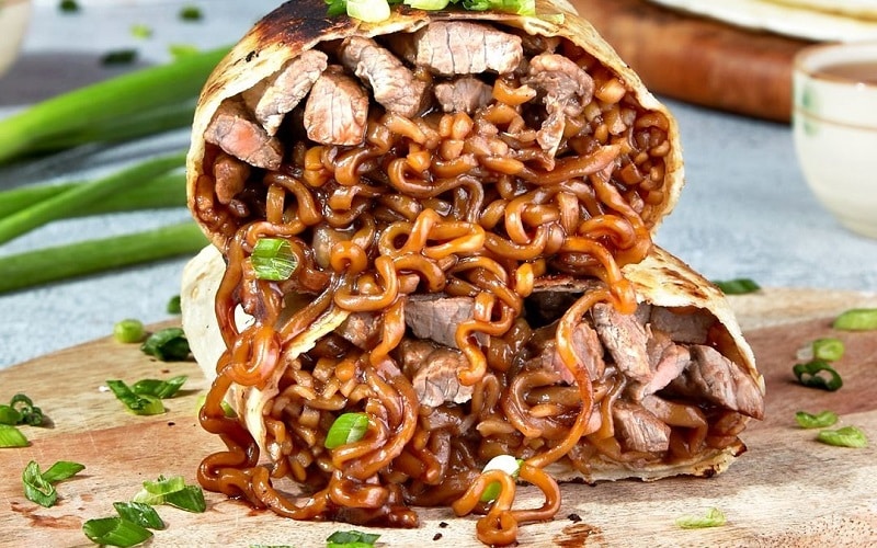 Ramen burrito