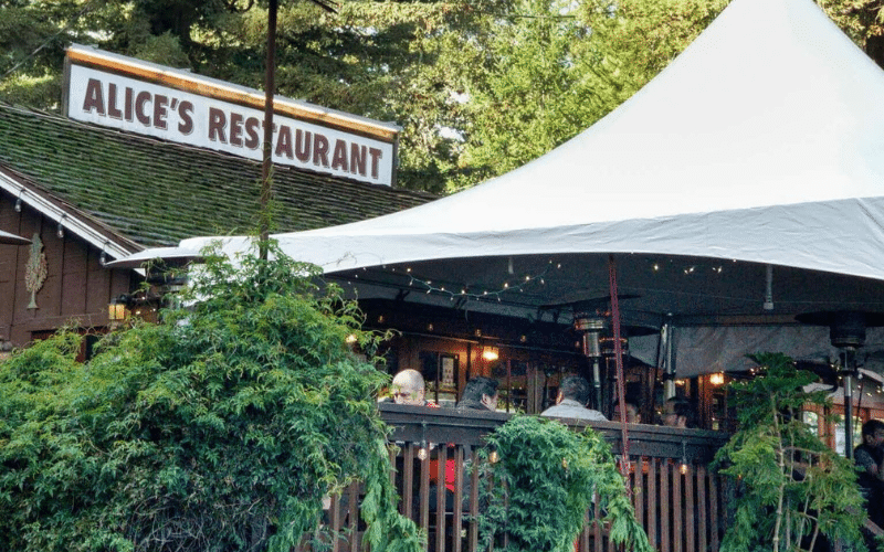 Alice's Restaurant, Woodside